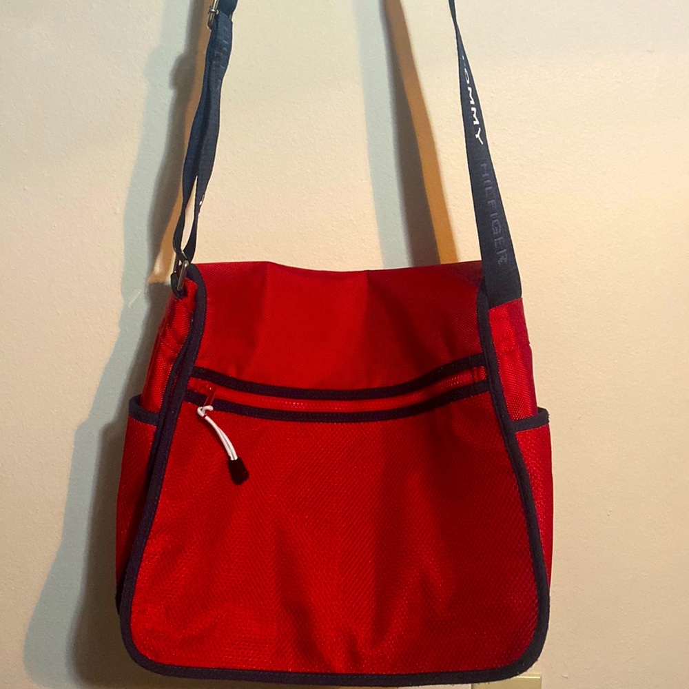 Tommy Hilfiger Messenger Crossbody Laptop Bag